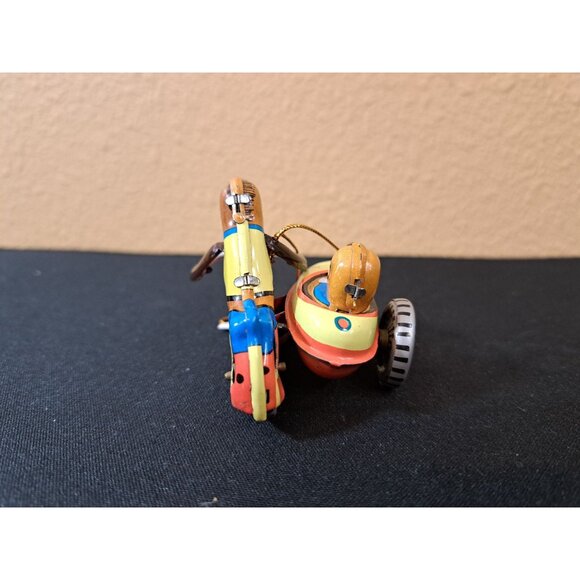 Vintage Tin Toy Motorcycle With Sidecar Ornament - Picture 3 of 6